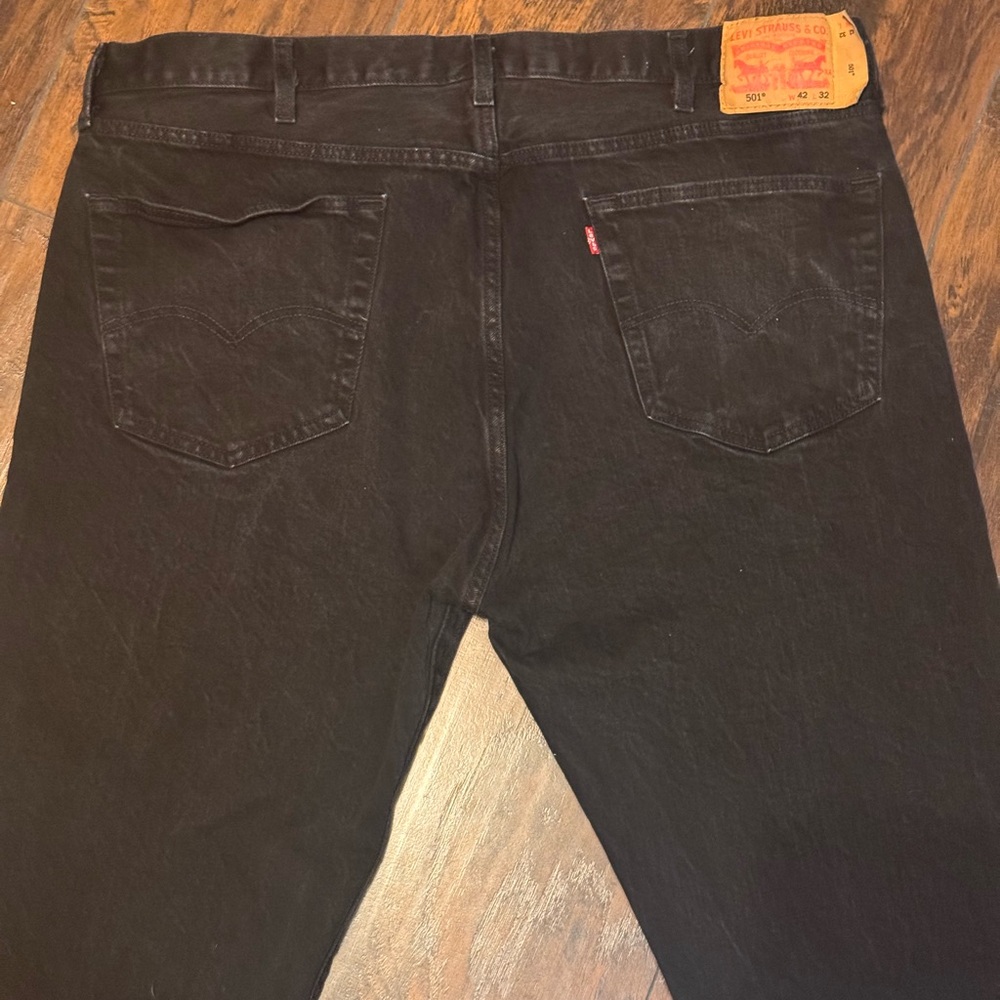 Levi's Jeans 501 Original Fit Mens Size 42x32 Black Dark Wash Denim Straight Leg